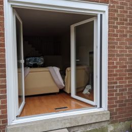 Tilt-and-Turn-Doors-10